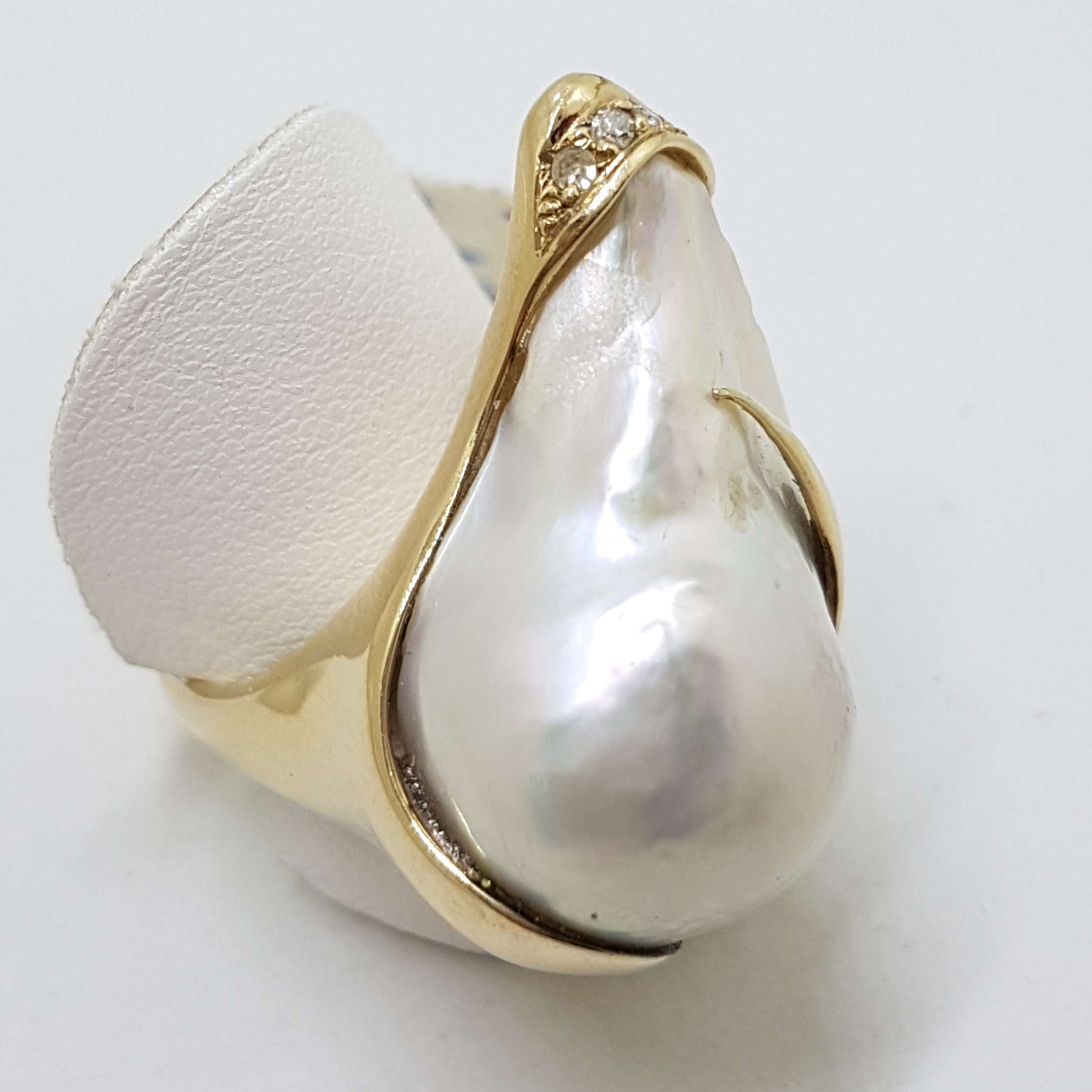 20200915_191101 14ct Yellow Gold Large Baroque Pearl & Diamond Ring - Handmade