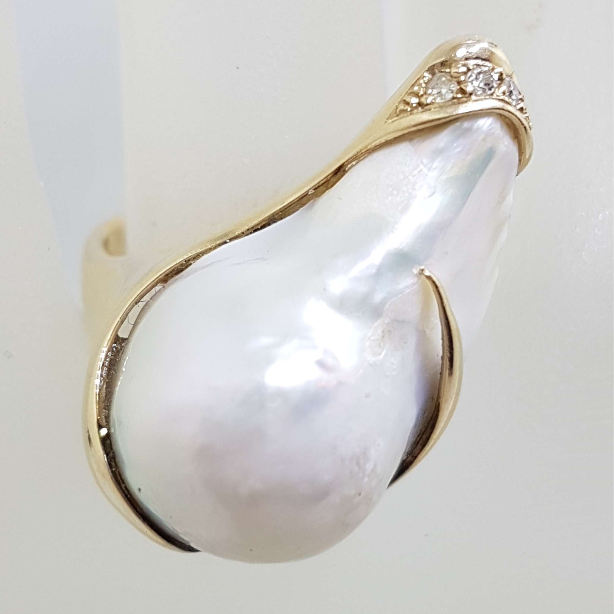 20200915_191205 14ct Yellow Gold Large Baroque Pearl & Diamond Ring - Handmade