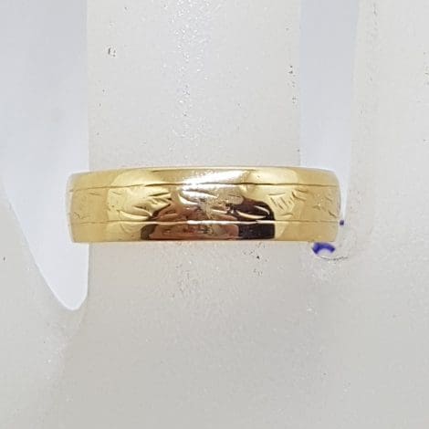 9ct Yellow Gold Wide Patterned Wedding Band Ring