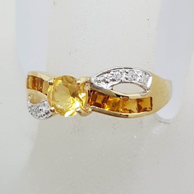 20201019_132126 9ct Yellow Gold Channel Set Citrine and Diamond Twist Ring