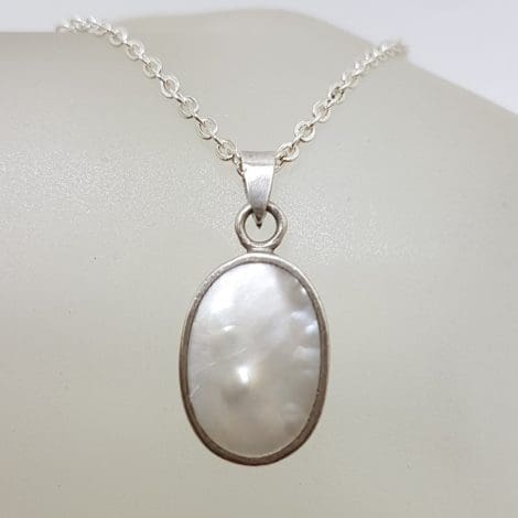 Sterling Silver Oval Mother of Pearl Pendant on Silver Chain