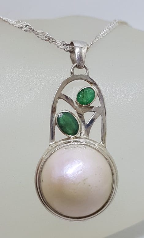 Sterling Silver Ornate Emerald & Mabe Pearl Pendant on Sterling Silver Chain