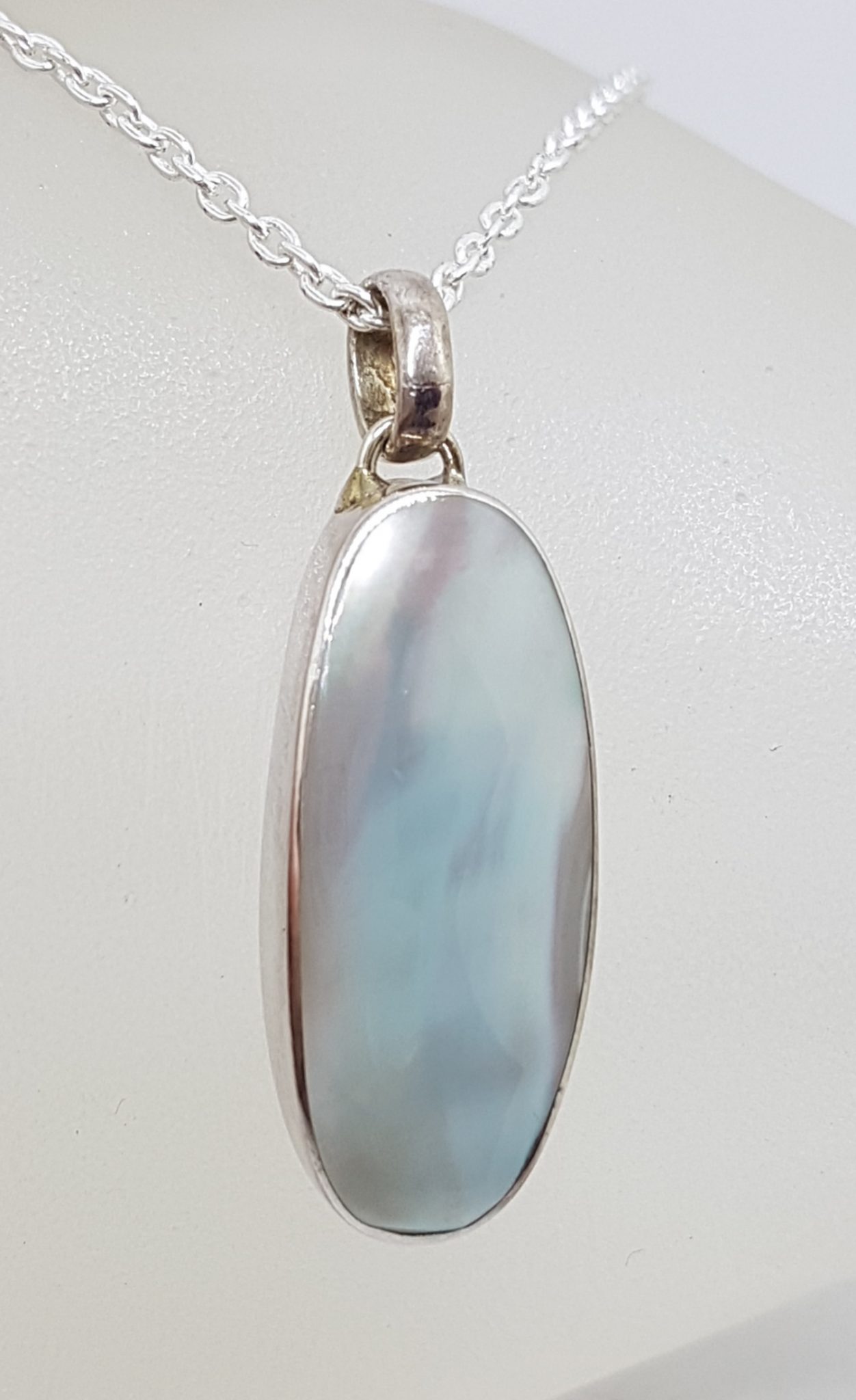 20201027_153537 Sterling Silver Mother of Pearl Oval Pendant on Silver Chain