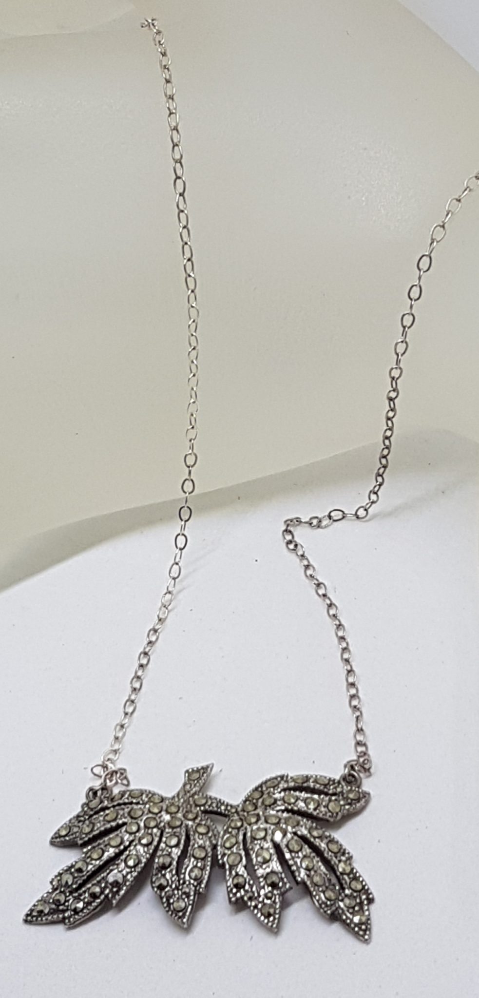 Sterling Silver Vintage Marcasite Leaf Design Necklace / Chain