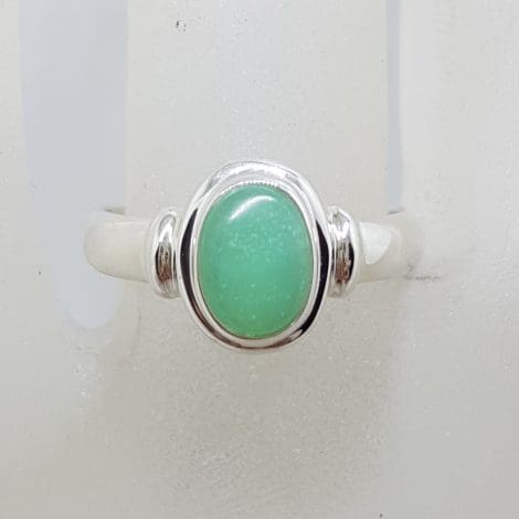 Sterling Silver Oval Bezel Set with Rim Chrysoprase / Australian Jade Ring