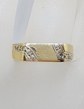 9ct Yellow Gold Diamond Gents Signet Rectangular Band Ring