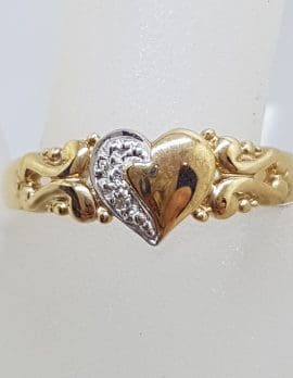 9ct Yellow Gold Diamond Heart Ornate Signet Ring