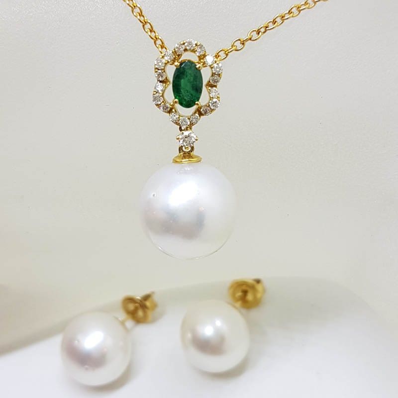18ct Gold Emerald, South Sea Pearl and Diamond Drop Pendant on 9ct Chain