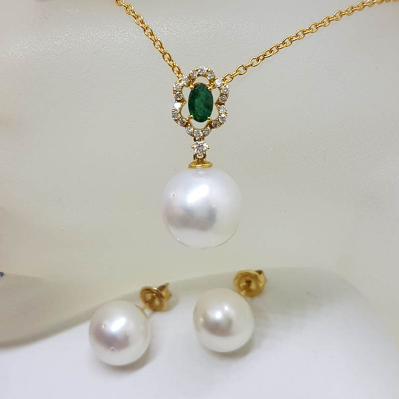 18ct Gold Emerald, South Sea Pearl and Diamond Drop Pendant on 9ct Chain