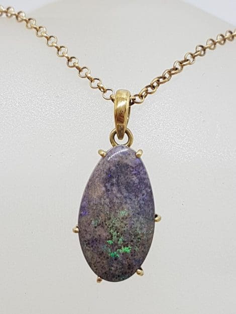 9ct Yellow Gold Boulder Opal on Gold Chain