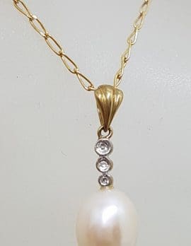 9ct Yellow Gold Pearl Drop on Diamond Line Pendant on Gold Chain
