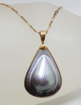 9ct Yellow Gold Large Teardrop Shape Grey / Blue / Black Mabe Pearl Ornate Pendant on Gold Chain