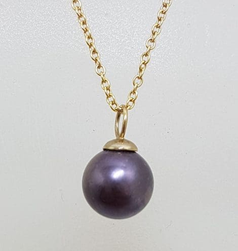 9ct Yellow Gold Black / Blue Pearl Pendant on Gold Chain