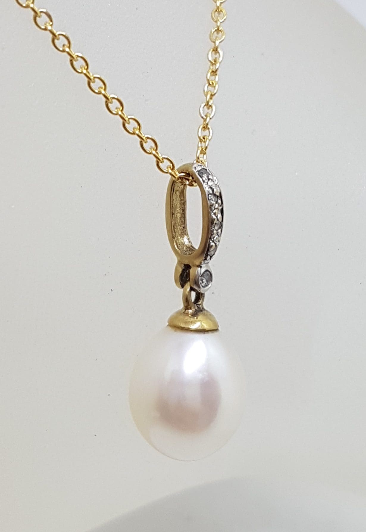 9ct Yellow Gold Pearl Drop on Diamond Loop Pendant on Gold Chain