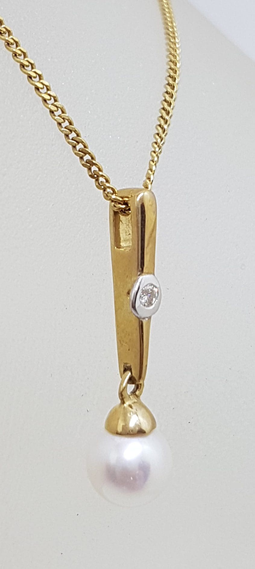 20201023_132020 9ct Yellow Gold Pearl Drop on Diamond Line Pendant on Gold Chain