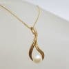 9ct Yellow Gold Pearl Twist Design Pendant on Gold Chain