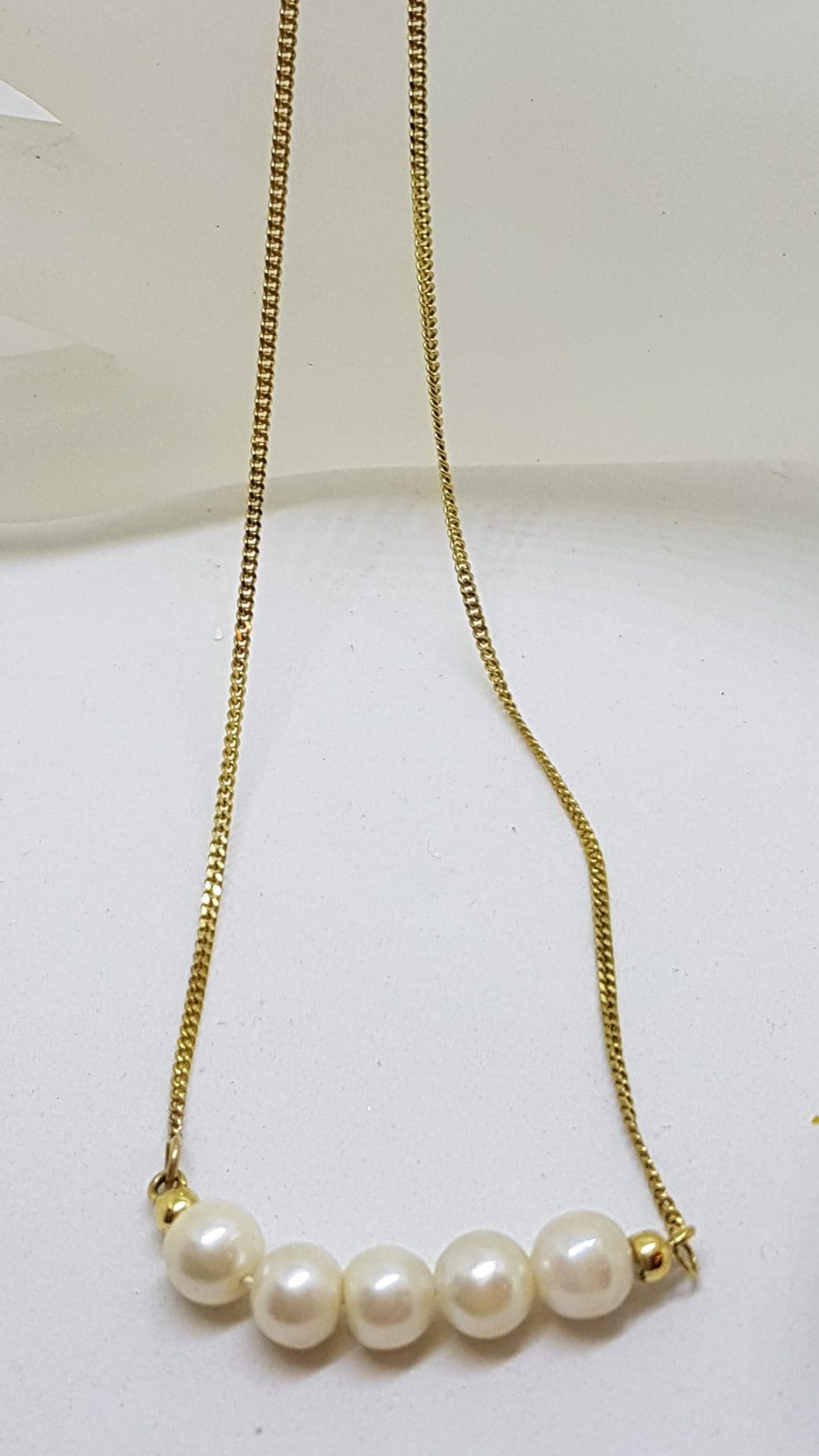 9ct Yellow Gold 5 Pearl Collier / Necklace / Chain