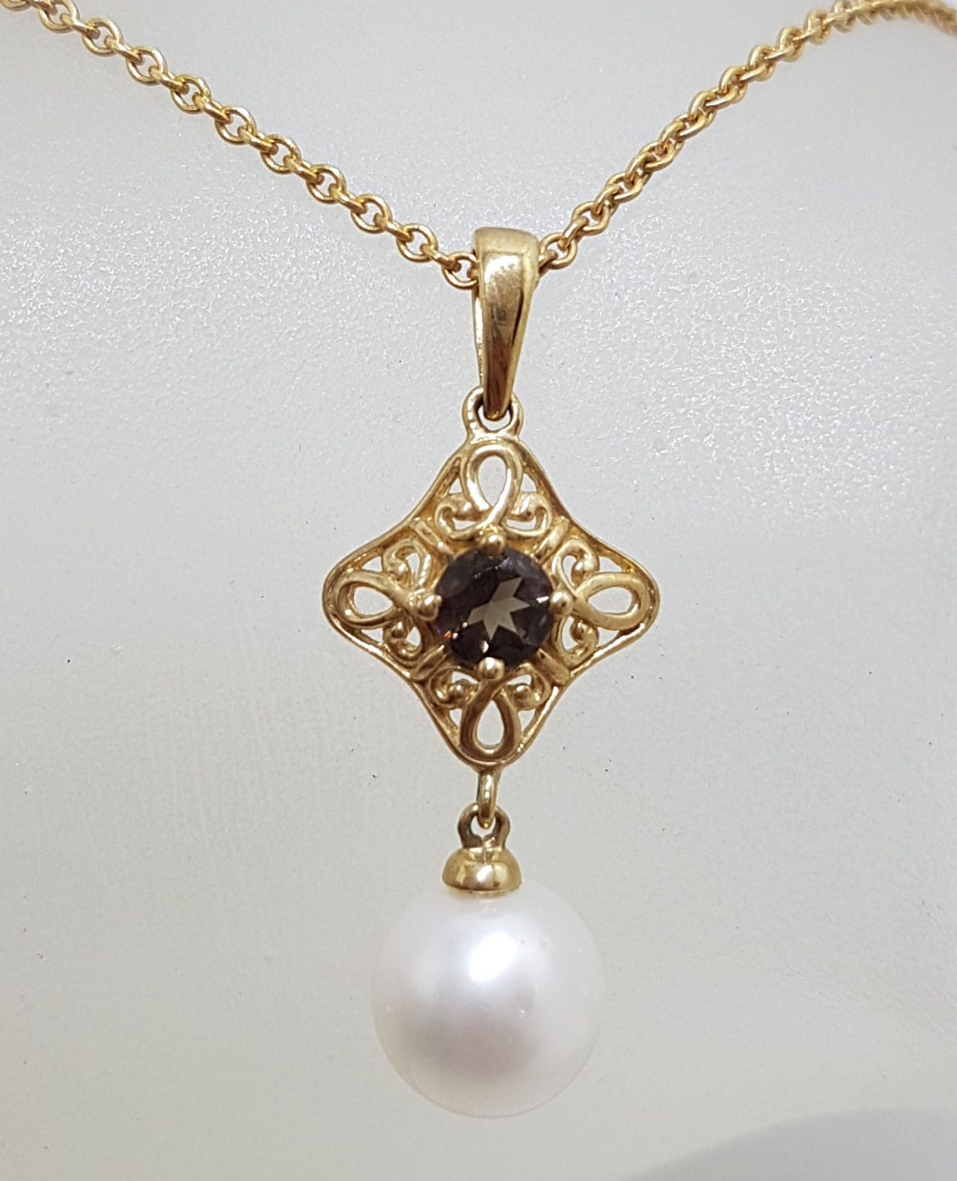 9ct Yellow Gold Pearl & Smokey Quartz Ornate Filigree Pendant on Gold Chain