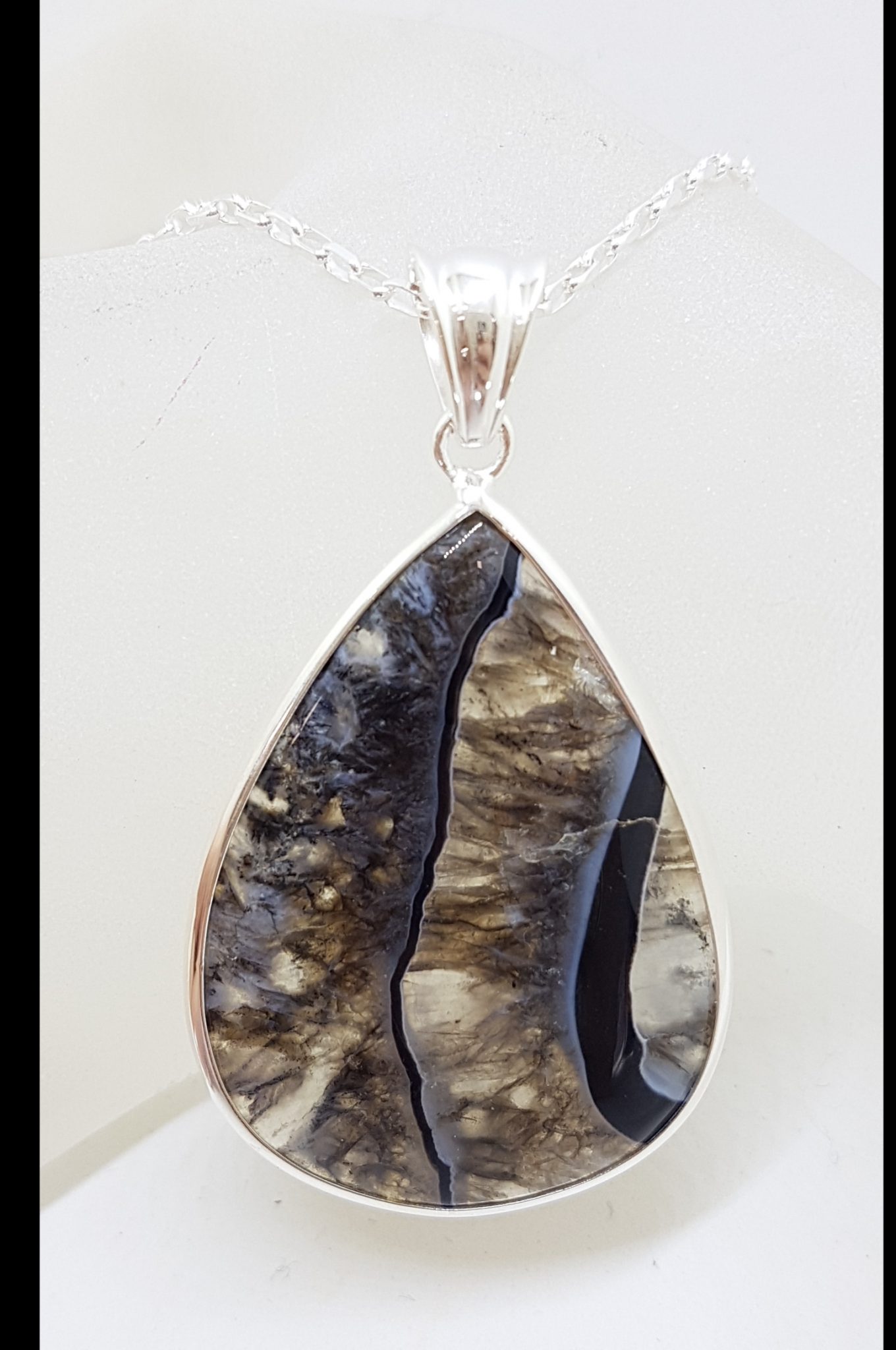 Sterling Silver Large Teardrop / Pear Shape Black Banded Onyx / Agate Pendant on Silver Chain