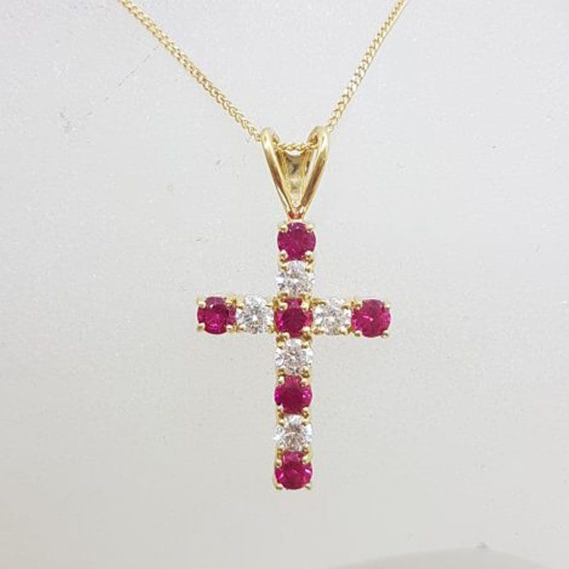 9ct Yellow Gold Red & Clear Cubic Zirconia Cross / Crucifix Pendant on Gold Chain