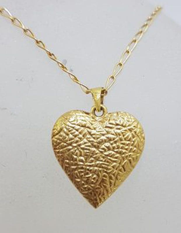 9ct Yellow Gold Patterned Puffy Heart Pendant on Gold Chain