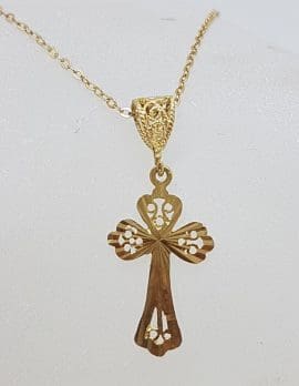 9ct Yellow Gold Ornate Filigree Cross / Crucifix Pendant on Gold Chain