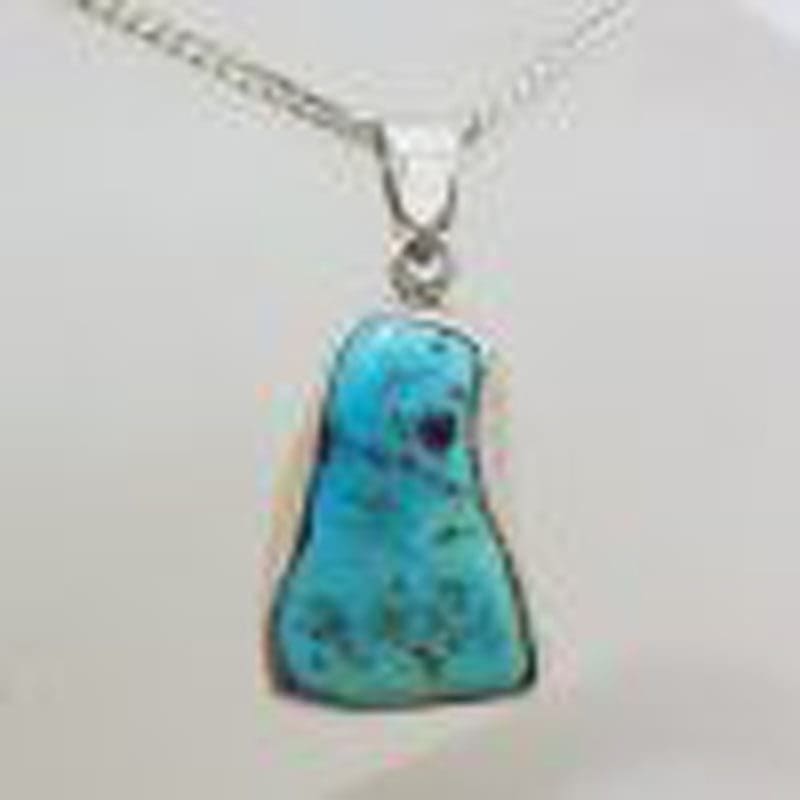 Sterling Silver Turquoise Pendant on Silver Chain - Vintage