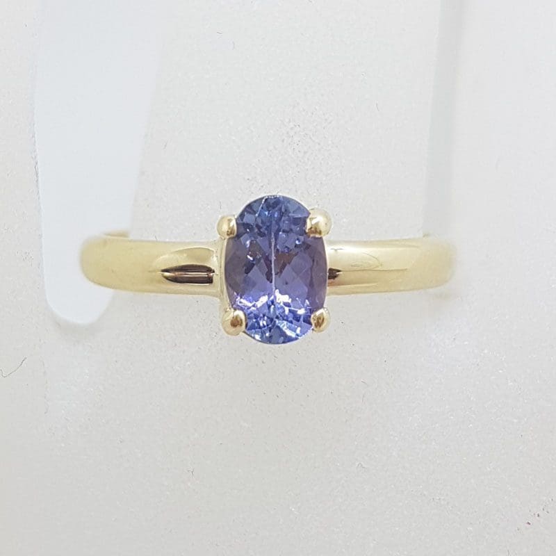 9ct Yellow Gold Oval Claw Set Tanzanite Ring