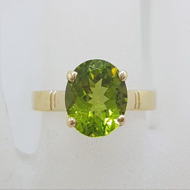9ct Yellow Gold Oval Claw Set Peridot Ring