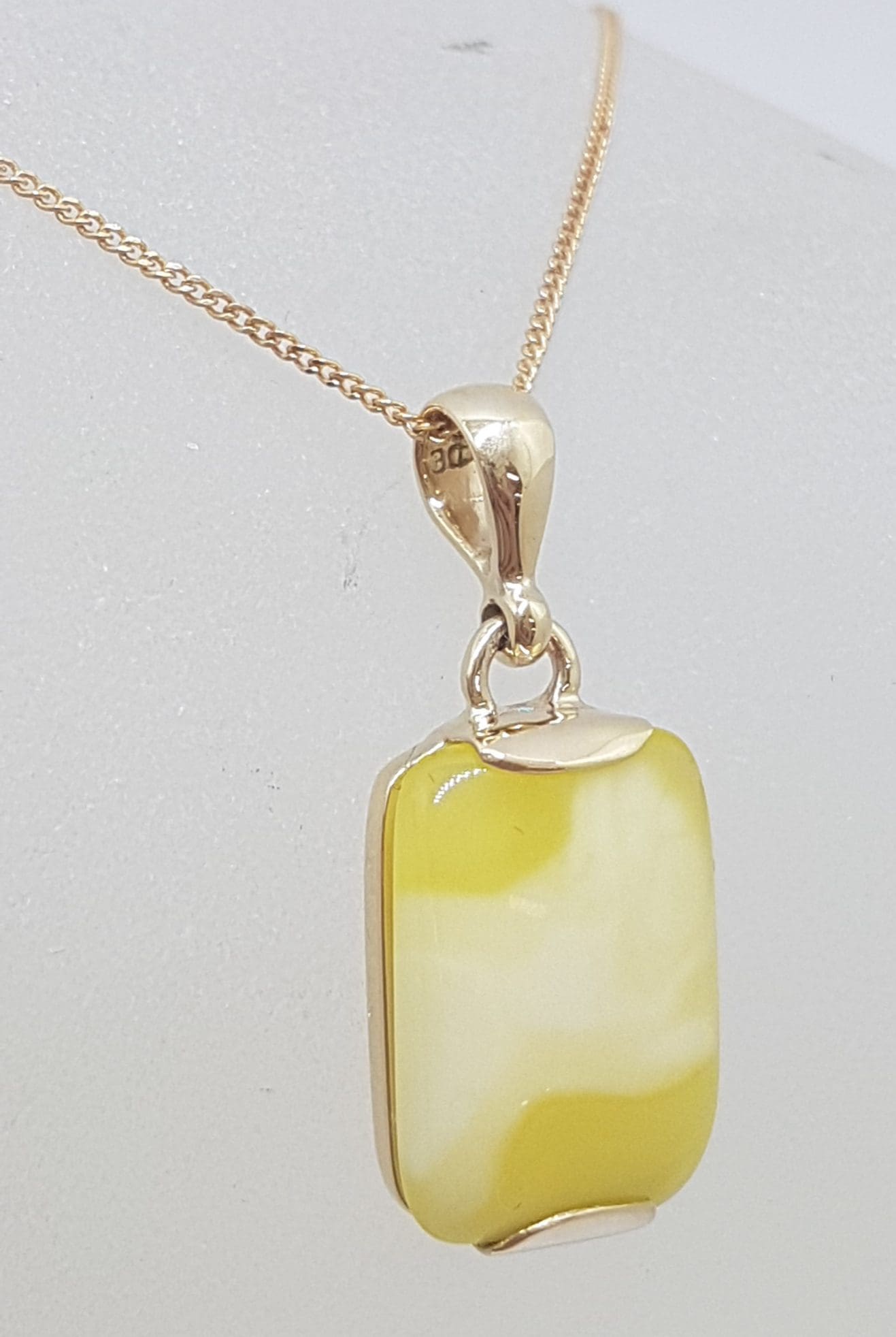 9ct Yellow Gold Natural Butter Amber Rectangular Pendant on Gold Chain