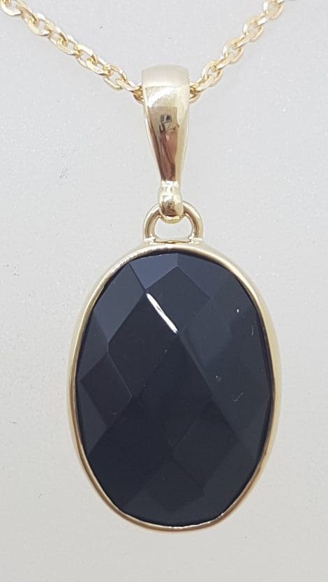 9ct Yellow Gold Oval Faceted Onyx Bezel Set Pendant on Gold Chain