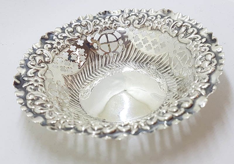 20210517_194609 Sterling Silver Ornate Open Design Round Pin Dish - Hallmarked Chester 1898 - Antique / Vintage