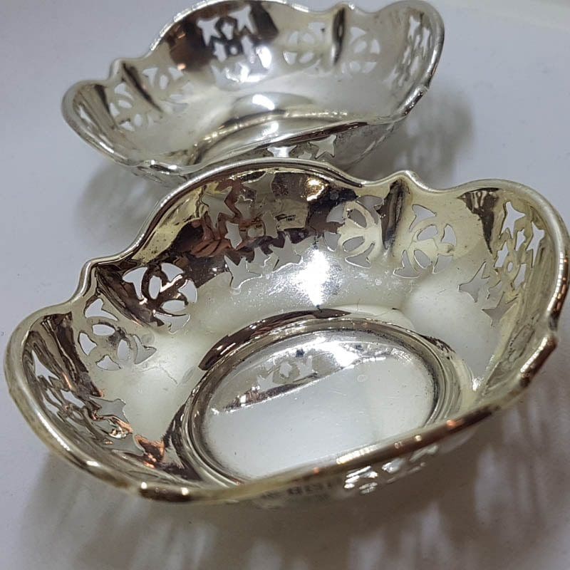 Sterling Silver Ornate Open Design Pair of Round Pin Dishes - Hallmarked Birmingham 1951 - Antique / Vintage