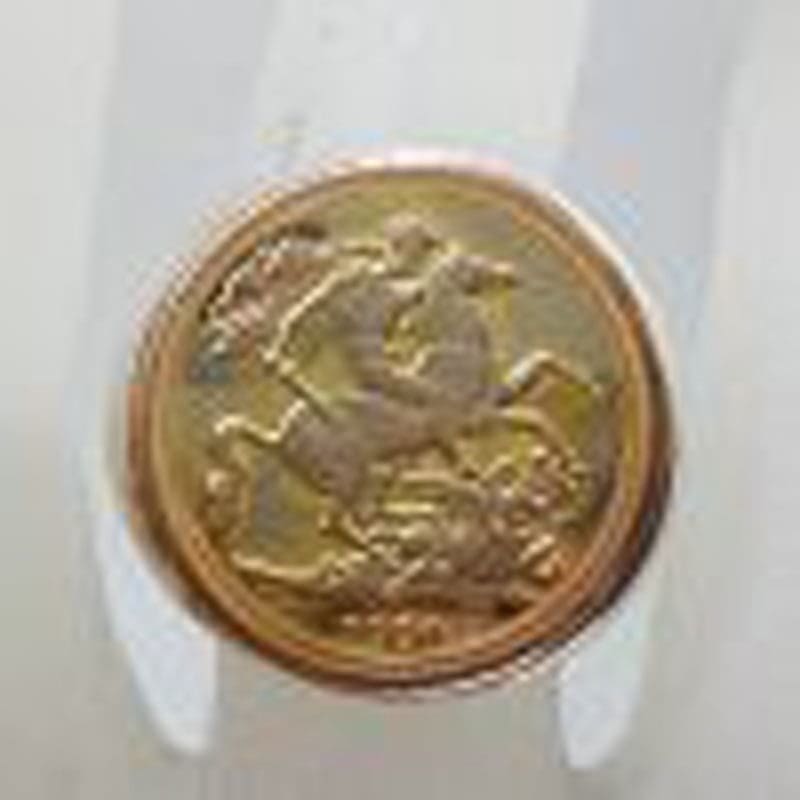 Sterling Silver Replica Sovereign Large Gents Ring / Ladies Ring