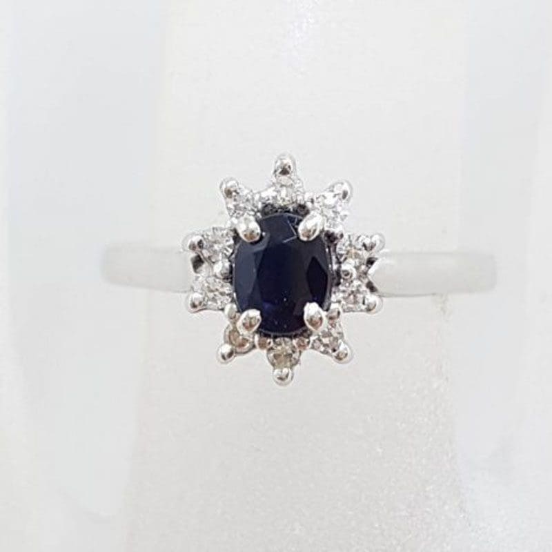 18ct White Gold Oval Sapphire Surrounded by Diamonds Cluster Ring - Vintage