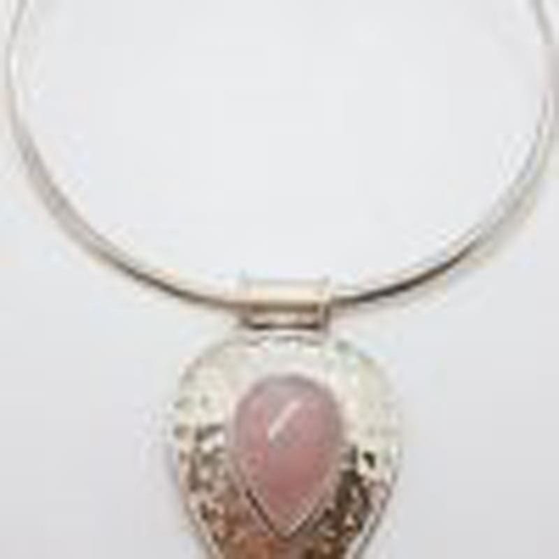 Sterling Silver Very Large Pear Shape / Teardrop Rose Quartz Pendant on Silver Choker Necklace / Chain