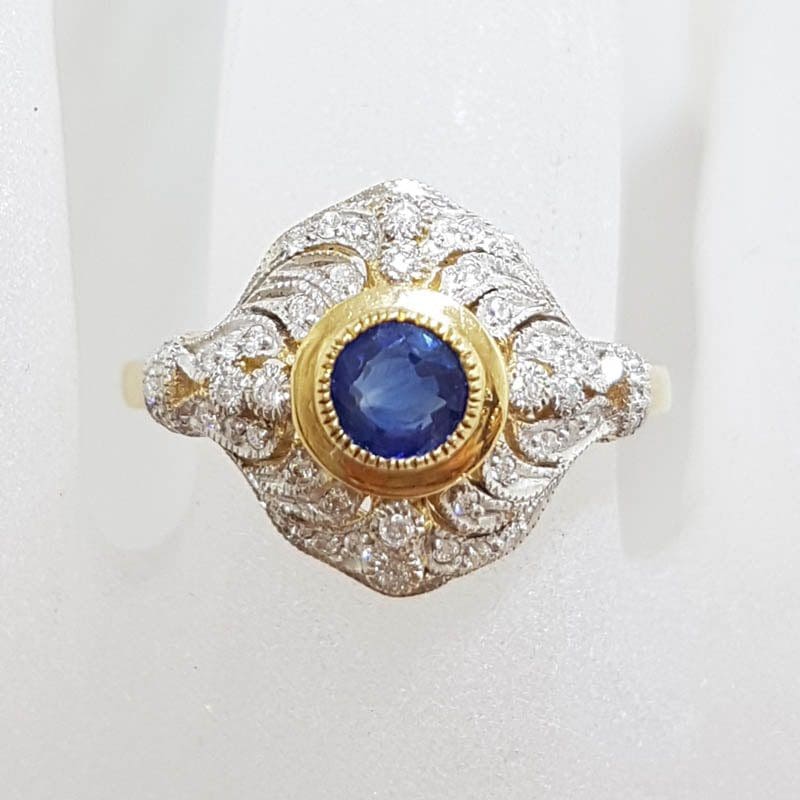 20210518_133501 9ct Yellow Gold Natural Sapphire and Diamond Stunning Cluster Ring