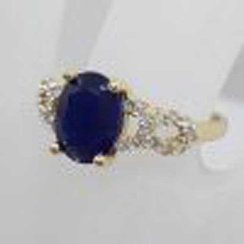14ct Yellow Gold Oval Sapphire with Diamond Twist Sides Ring