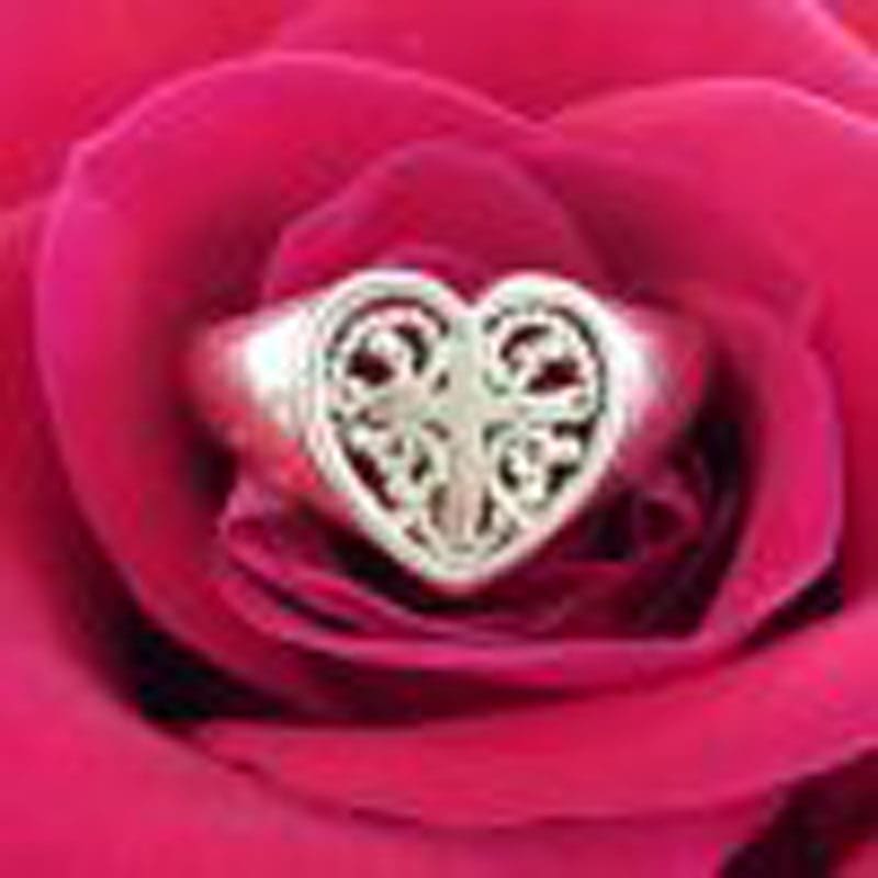 9ct Yellow Gold Ornate Filigree Heart with Cross Ring - Antique / Vintage - Signet Ring