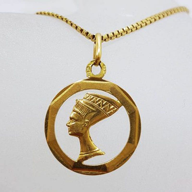 18ct Yellow Gold Nefertiti Pendant on Gold Chain