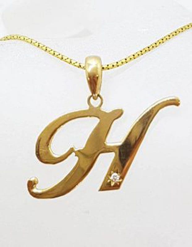 9ct Yellow Gold Large Initial / Letter H Diamond Pendant on Gold Chain