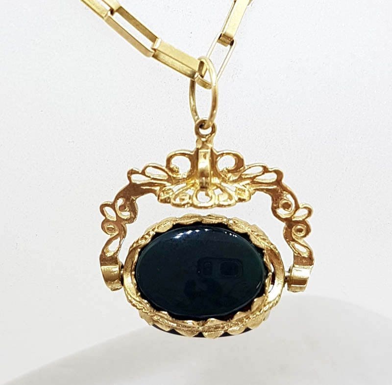 9ct Yellow Gold Ornate Carnelian, Bloodstone & Onyx Swivel / Spinner Pendant on Gold Chain - Fob