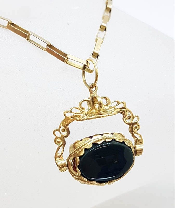 9ct Yellow Gold Ornate Carnelian, Bloodstone & Onyx Swivel / Spinner Pendant on Gold Chain - Fob
