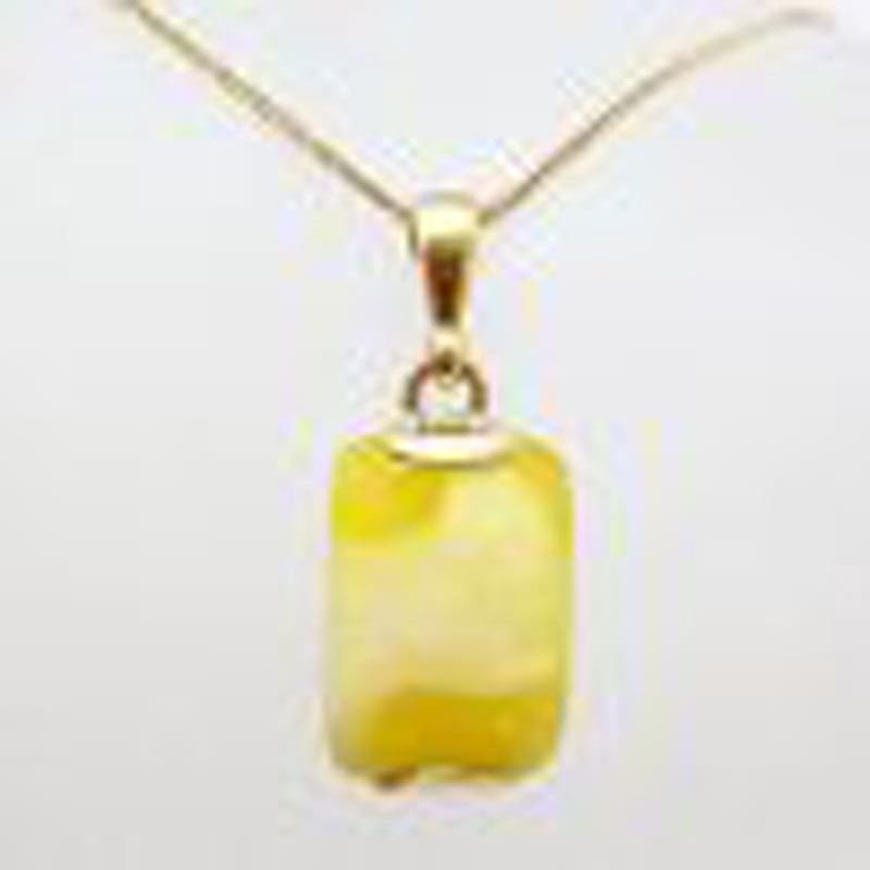 9ct Yellow Gold Rectangular Natural Baltic Butter Amber Pendant on Gold Chain