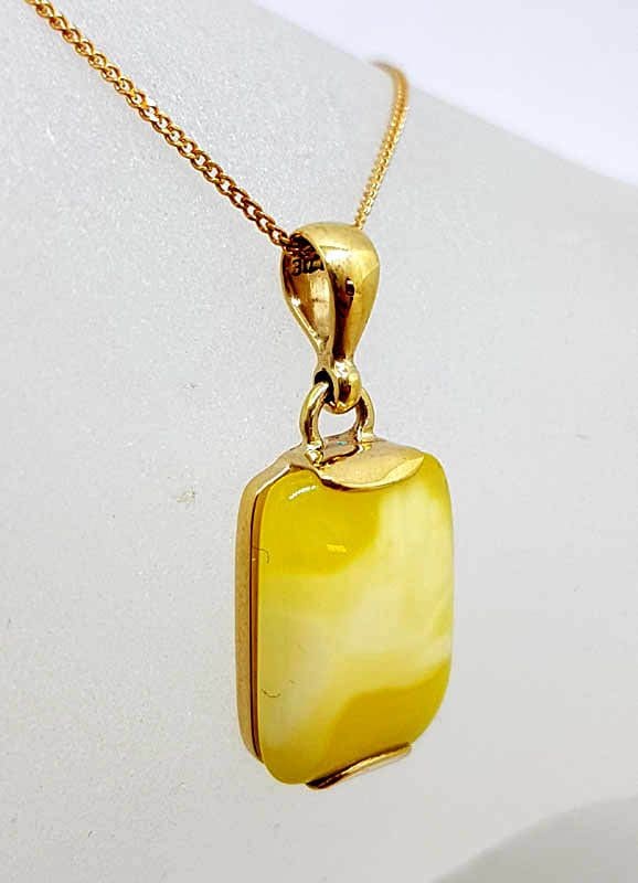 9ct Yellow Gold Rectangular Natural Baltic Butter Amber Pendant on Gold Chain