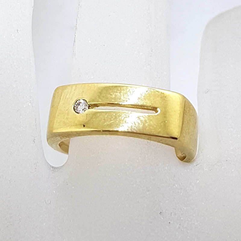 20210525_213828 9ct Yellow Gold Wide Diamond Solitaire Rectangular Set Gents Ring