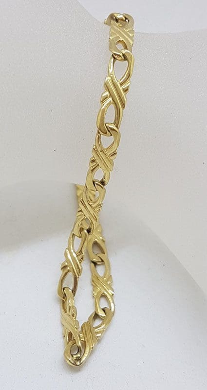 9ct Yellow Gold Long Unusual and Beautiful Twist Link Bracelet