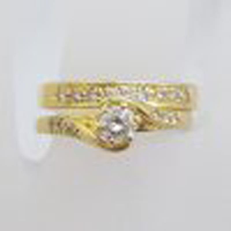 18ct Yellow Gold Twist Design Engagement Ring and Wedding Ring Set