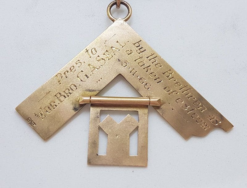 9ct Yellow Gold Freemason Jewel / Masonic Medal - Freemasons Lodge S.F. St. Oswald 442 - with Blue Ribbon - Antique / Vintage