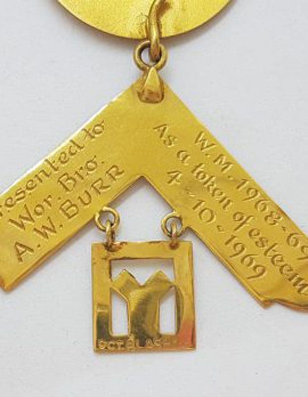 9ct Yellow Gold Freemason Jewel / Medal - Lodge Sunraysia No 712 - with Blue Ribbon - Antique / Vintage